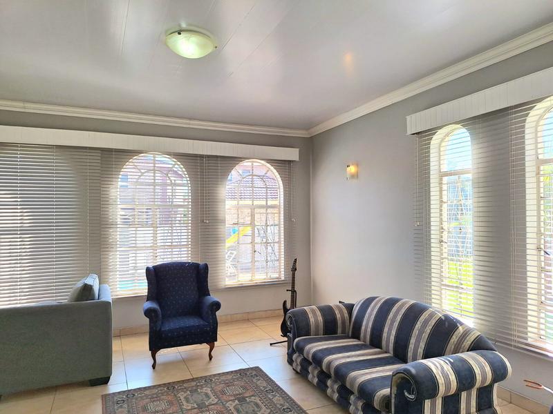 4 Bedroom Property for Sale in Flamwood North West
